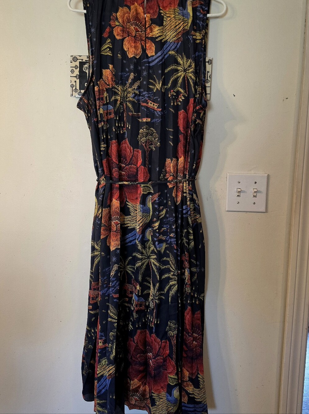 New 2x T. Tahari Midi Summer Dress W/ Belt - Picture 4 of 6